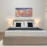 Lägenhet La Maison Di San Felice Bologna